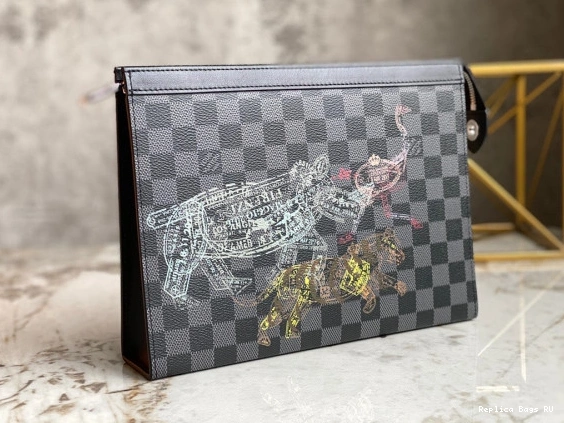 Cheap VUITTON VOYAGE LOUIS POCHETTE 0802